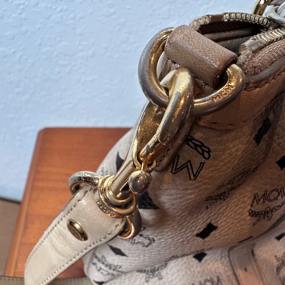 MCM Beige Visetos Coated Canvas Large Tote/ Crossbody - Two-Way Bag - Picture 7 of 12